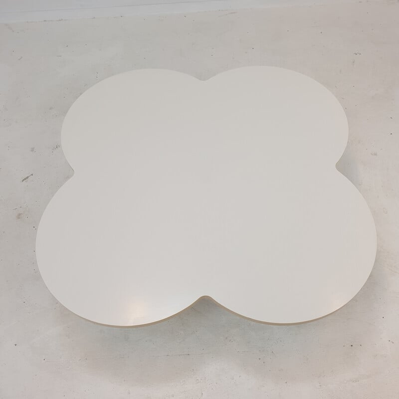 Vintage "Flower table" coffee table in white laminate by Kho Liang for Artifort, Netherlands 1960