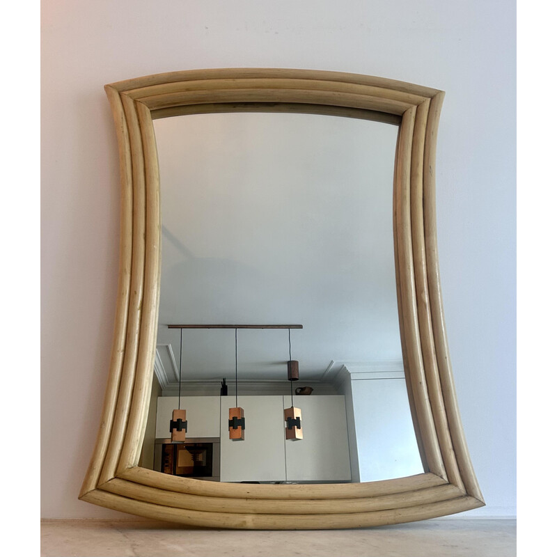Miroir vintage  évasé cadre en rotin, France 1970