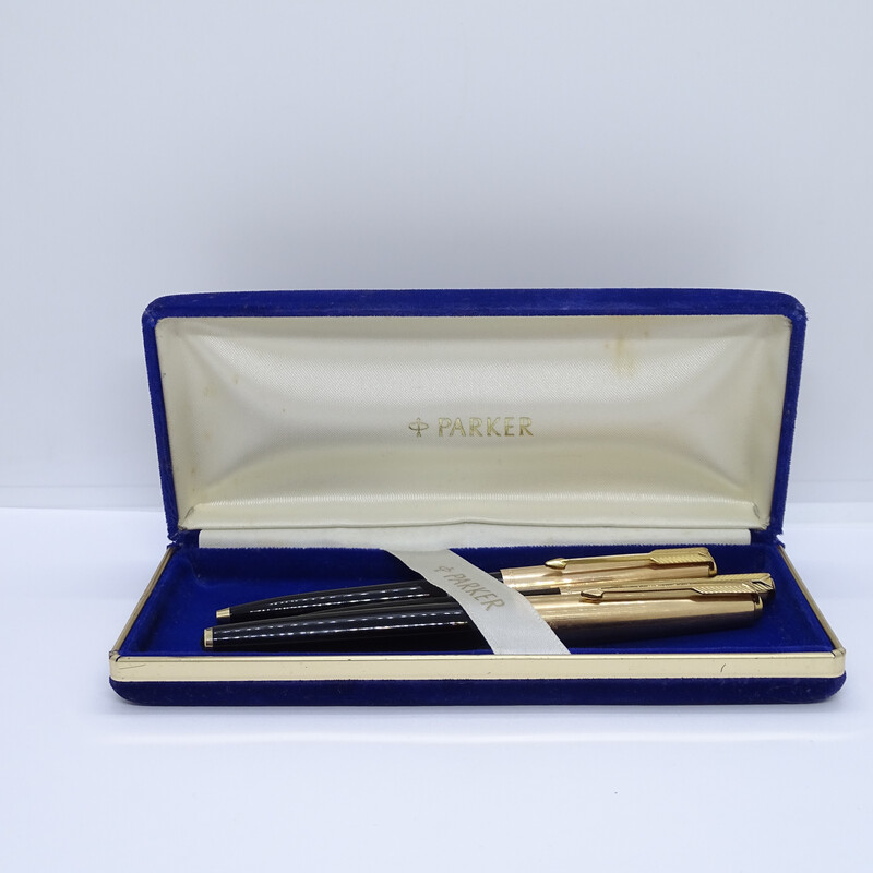 Vintage gold-plated steel writing box for Parker