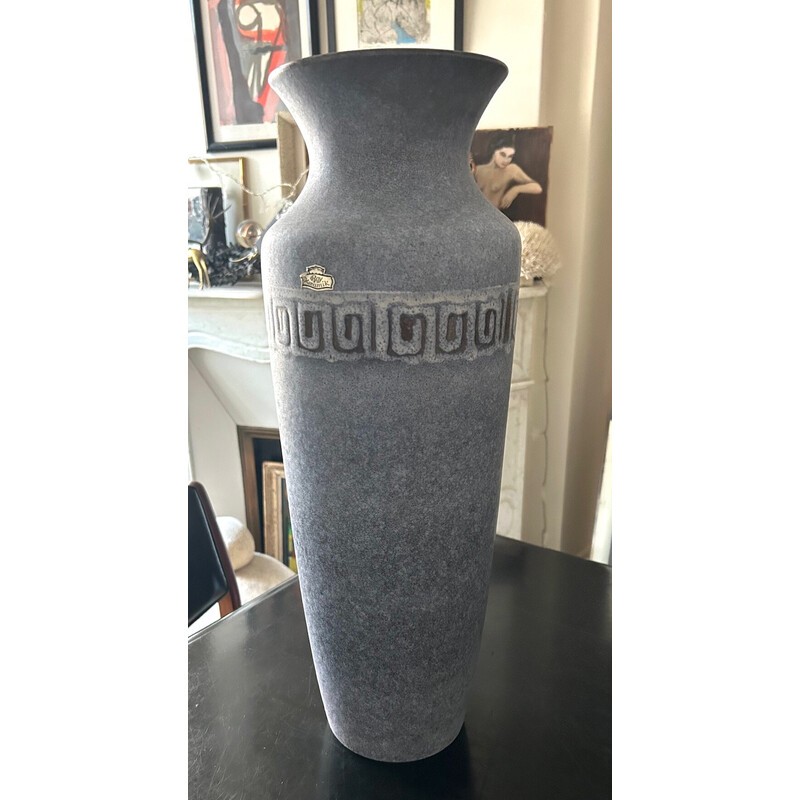 Vintage vase by Bay Kermik