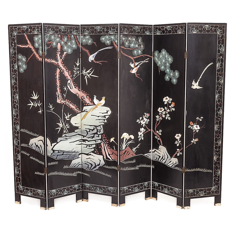 Vintage double-sided screen depicting a scene from imperial life, China