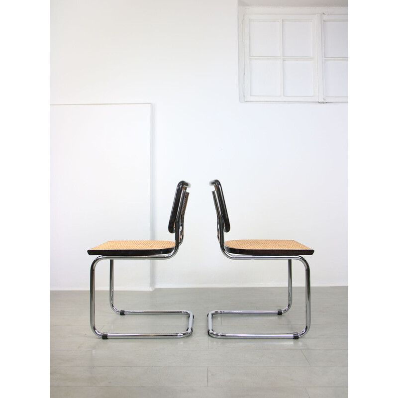 Pair of vintage dark brown Cesca B32 chairs by Marcel Breuer