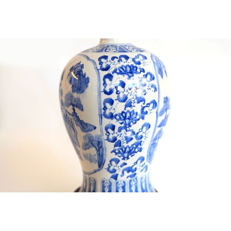 Lámpara de mesa vintage de porcelana azul y blanca