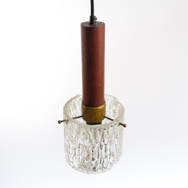 Lámpara colgante vintage de teca y latón, 1960