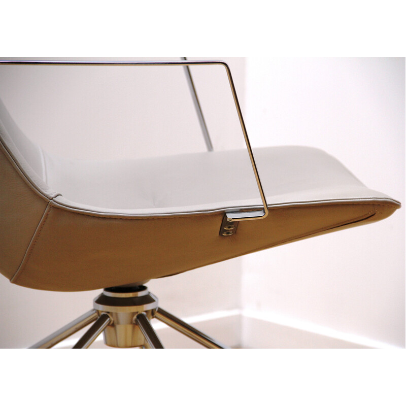 Vintage Comet office armchairs in chrome aluminum and beige stained leather for Lammhults