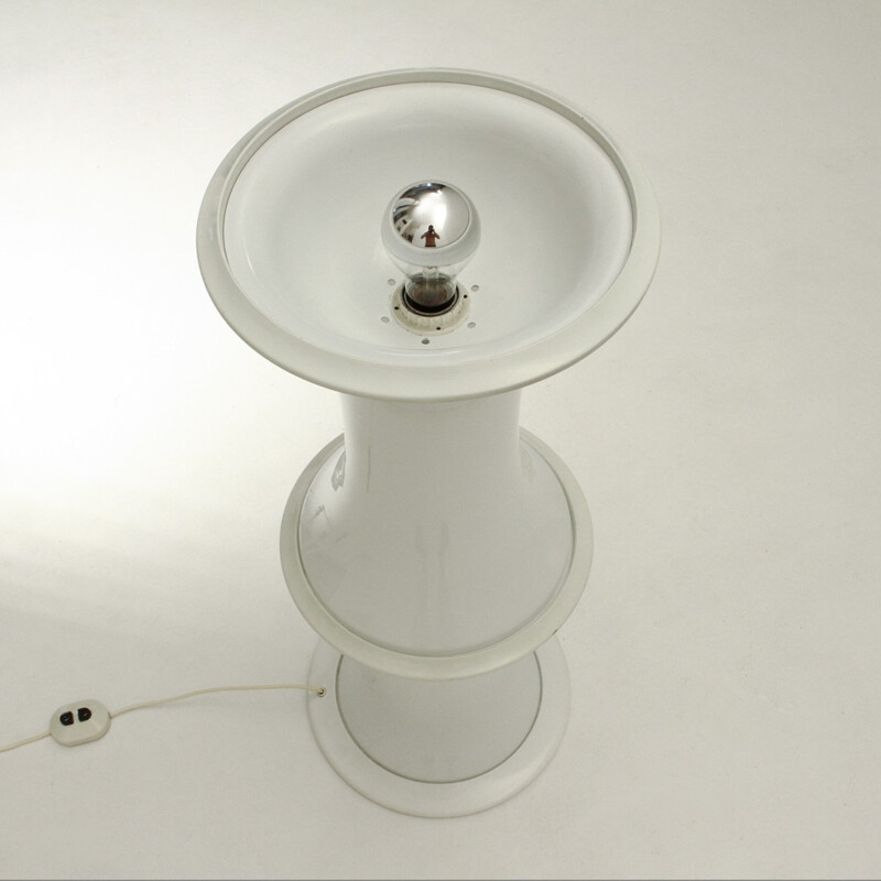 White floor lamp in glass and opaline by Enrico Tronconi for Vistosi - 1970s