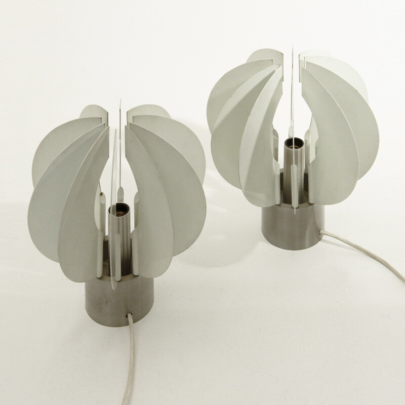 Paire de lampes de tables italiennes en aluminium et en métal - 1970