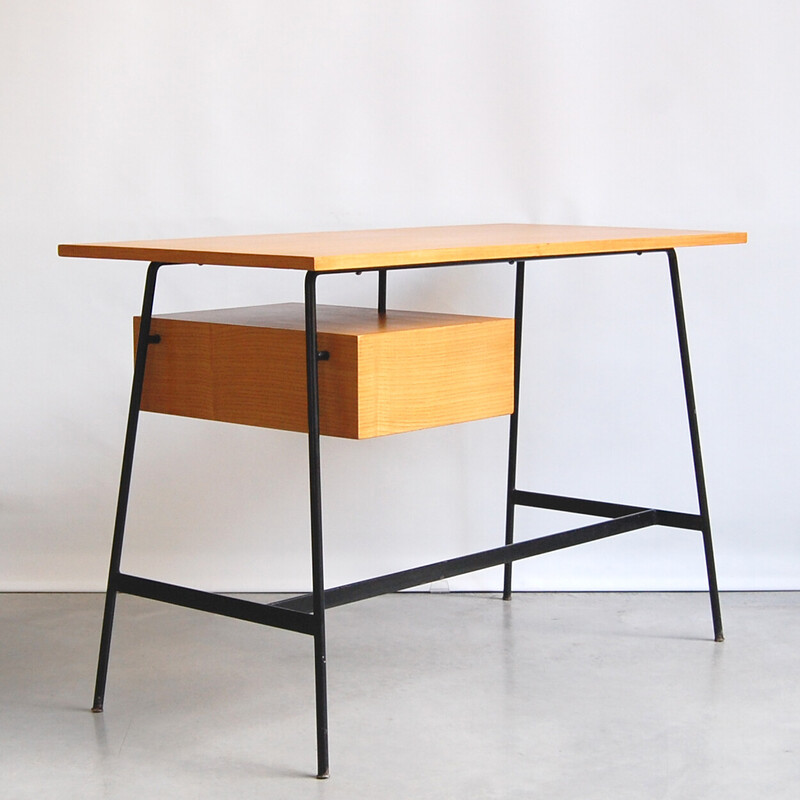 Vintage desk model "CM136" in lacquered metal by Pierre Paulin for Thonet, 1954