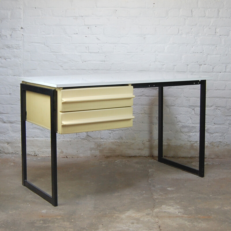 Vintage "Plastiburo 10" desk in metal and plastic by Guy Bernard for Meurop, 1971