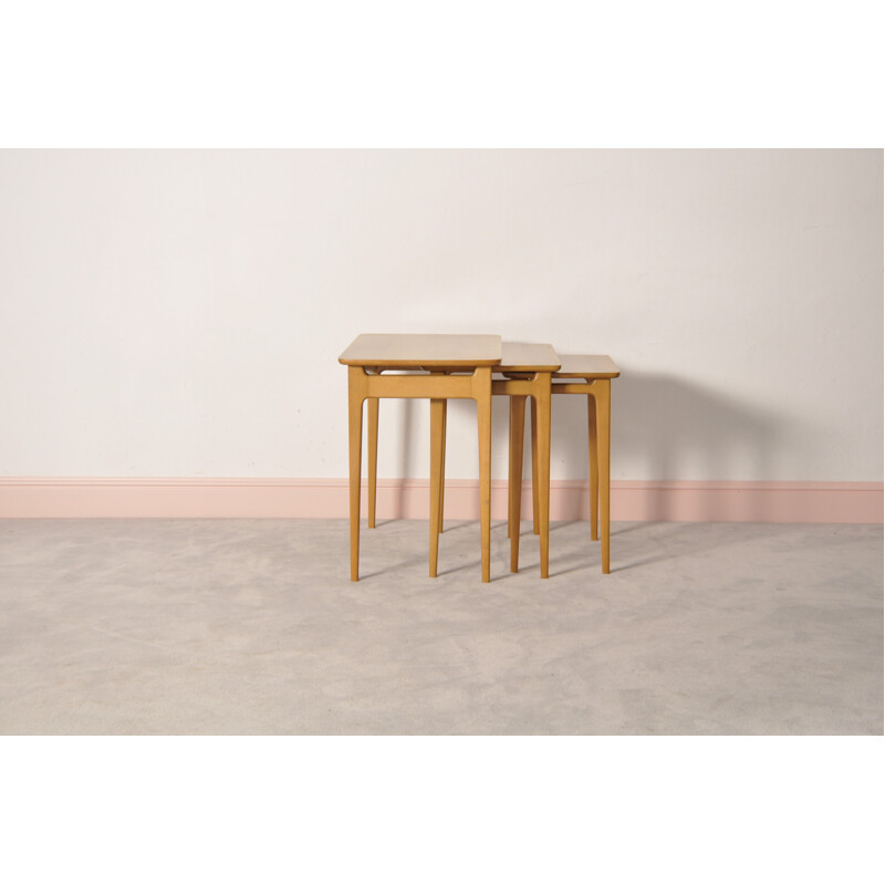 Set of 3 Scandinavian nesting tables in light wood - 1960s