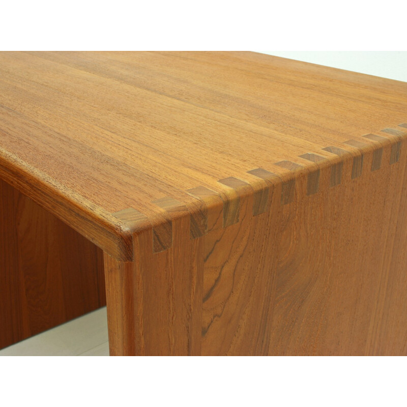 Set of solid teak nesting tables - 1960s