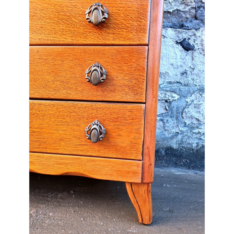 Vintage Lebus oak chest of drawers with 5 drawers