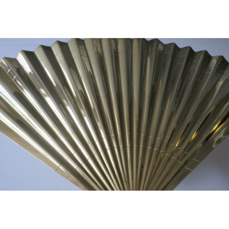 Golden brass fan-shaped wall lamp - 1970s