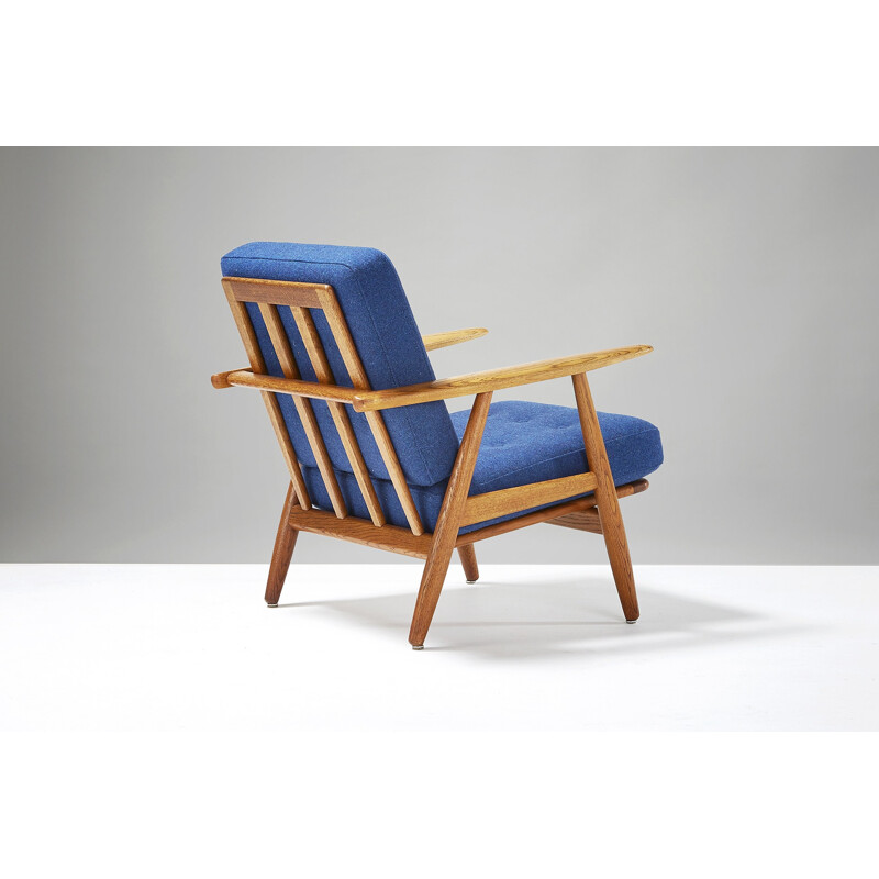GE-240 Cigar Chair by Hans Wegner - 1950s