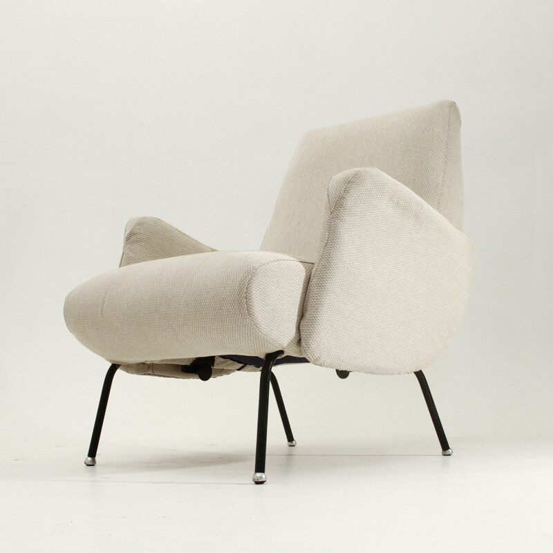 Italian mid century beige armchair - 1950s