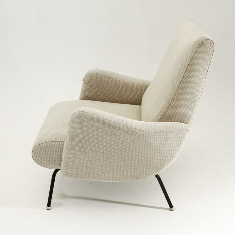 Italian mid century beige armchair - 1950s