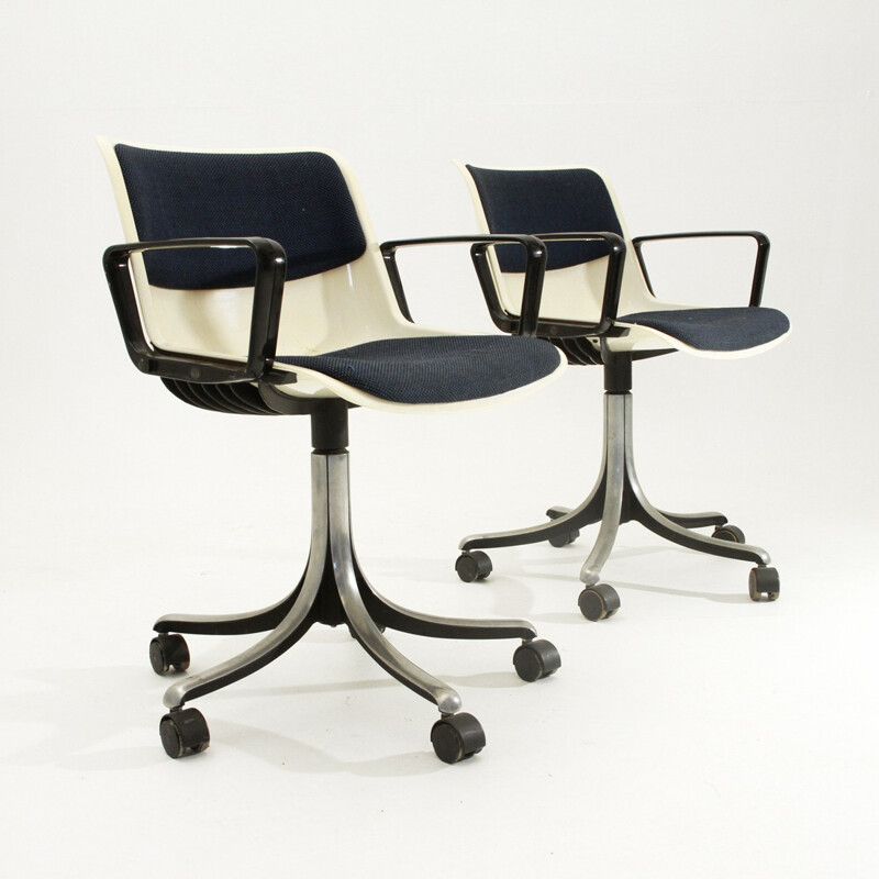 Pair of Modus office chairs by Centro Progetti Tecno for Tecno - 1970s