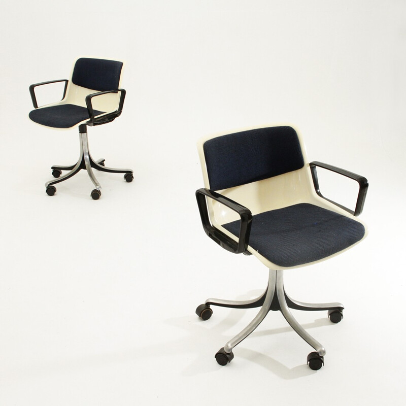 Pair of Modus office chairs by Centro Progetti Tecno for Tecno - 1970s