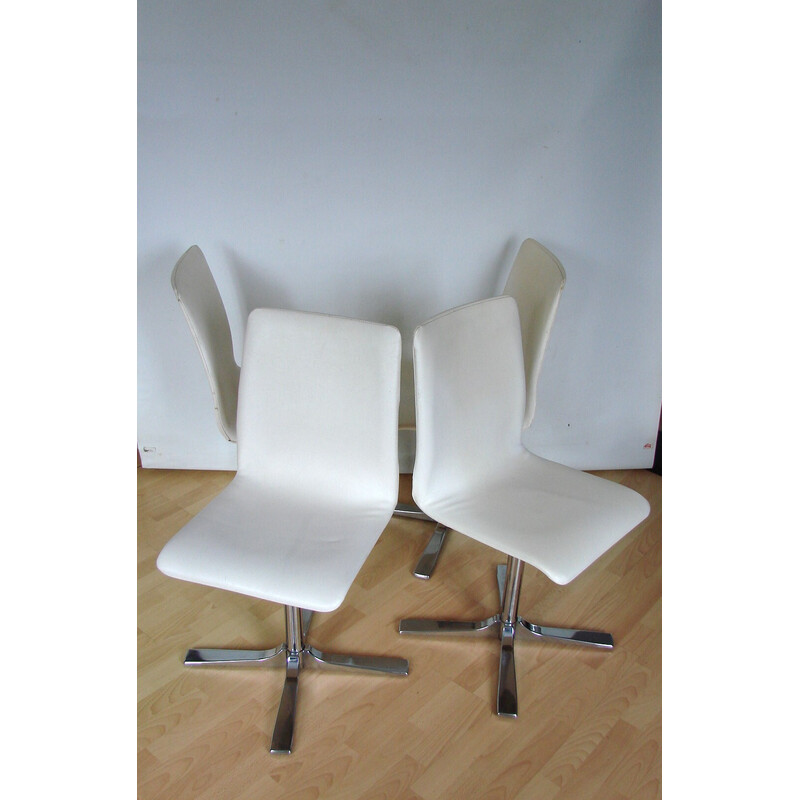 Ensemble de 4 chaises vintage pivotantes en métal chromé et cuir, 1990