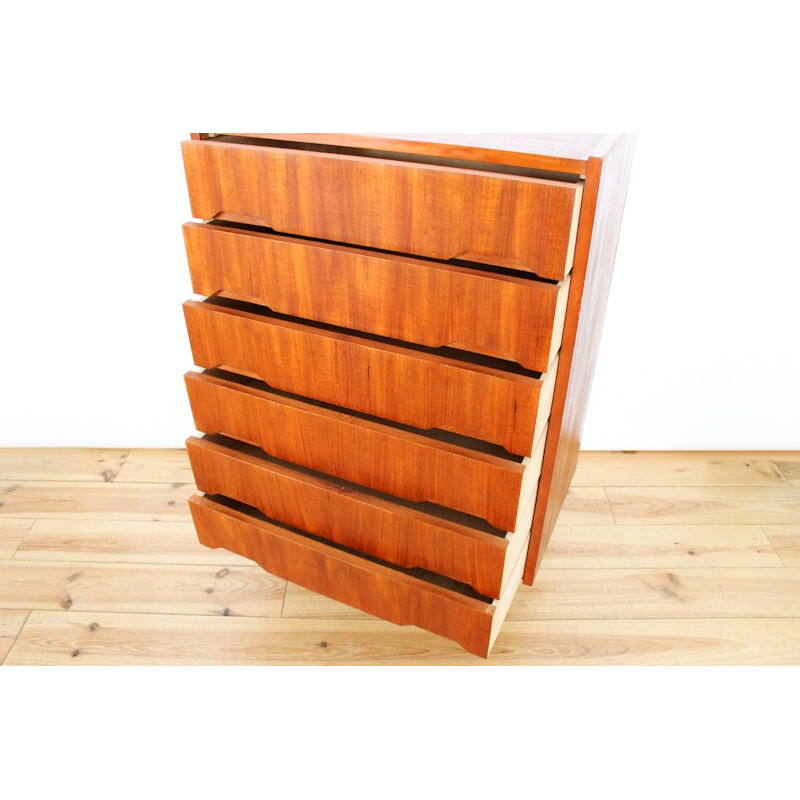 Scandinavian grained teak chest of drawers - 1960s