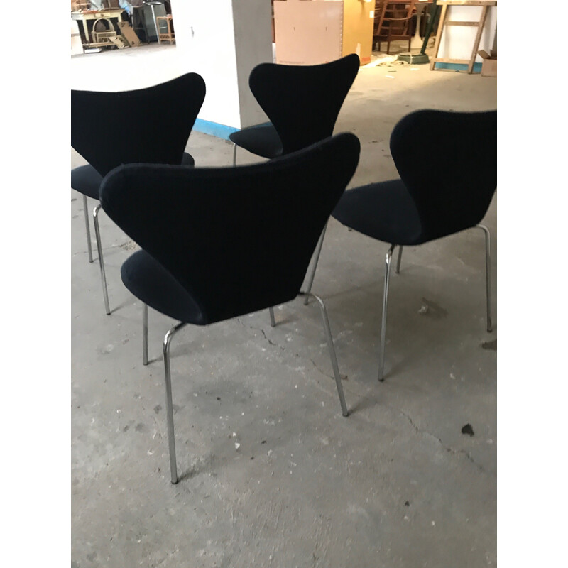 Set of 4 chairs series 7 by Anne Jacobsen - 1970s