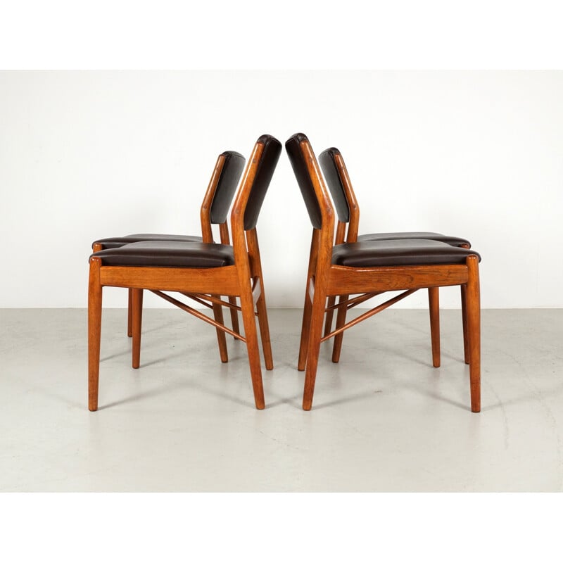 Set of 4 Danish dining chairs by Arne Vodder for Sibast Furniture - 1960s