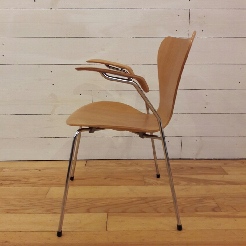 Set of 8 chairs by Arne Jacobsen, model 3207 in beech for Fritz Hansen - 1990s