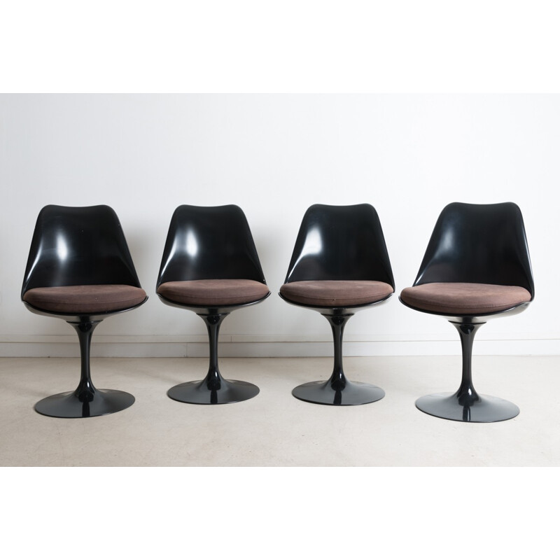 Suite of 4 swivel Tulip chairs by Eero Saarinen, Ed Knoll - 1950s