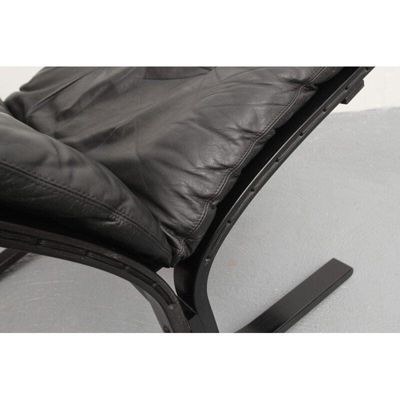 Fauteuil noir en cuir de Ingmar Relling pour Westnofa - 1960