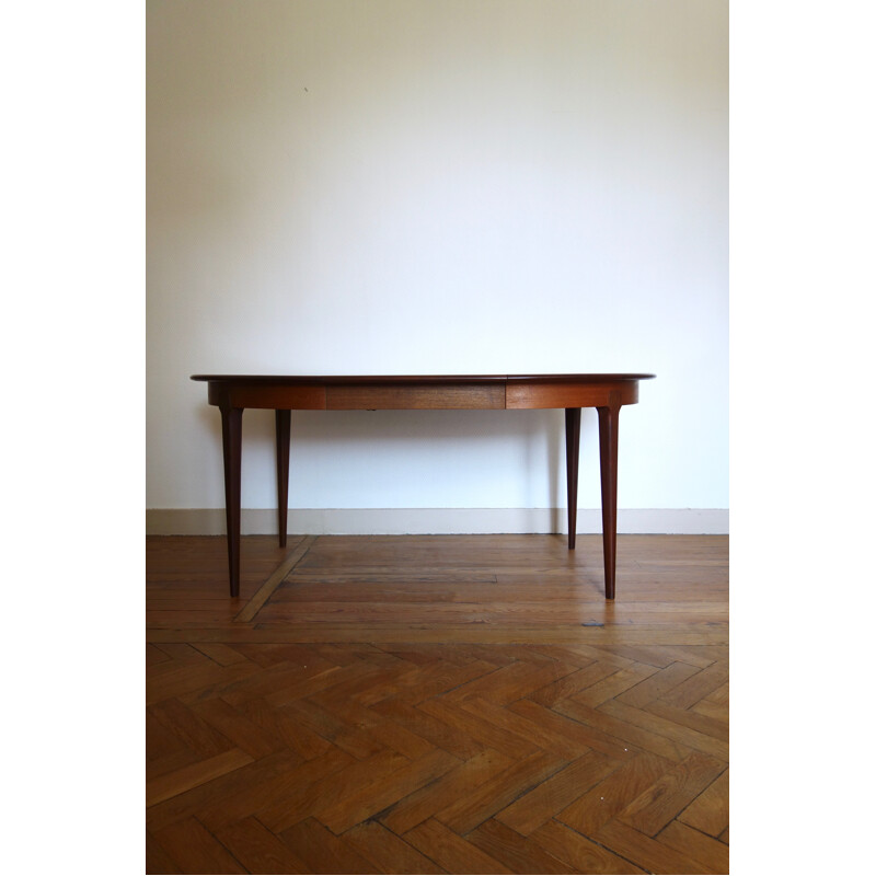 Mid century dining table in teak - 1960s