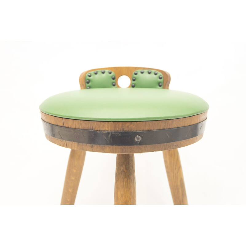 Ensemble de 4 tabourets en bois tripodes vert - 1960