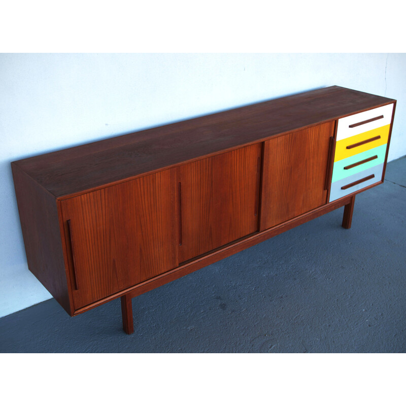 Scandinavian teak sideboard - 1960s