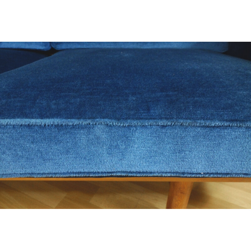 4 seaters blue "2364" sofa by Hans J. Wegner for Getama - 1960s