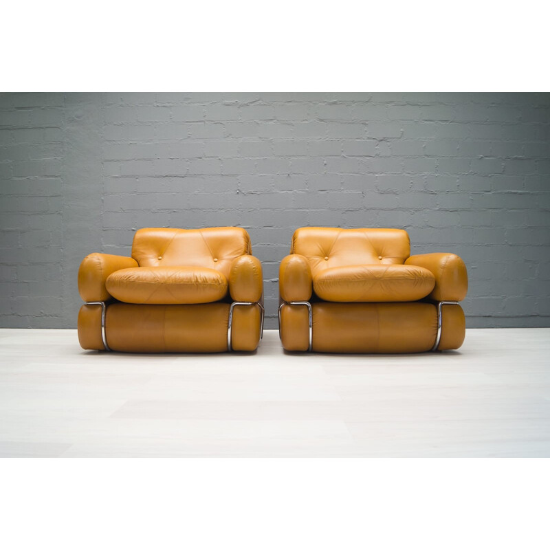 Lot de 2 fauteuils en cuir orange et en chrome - 1960