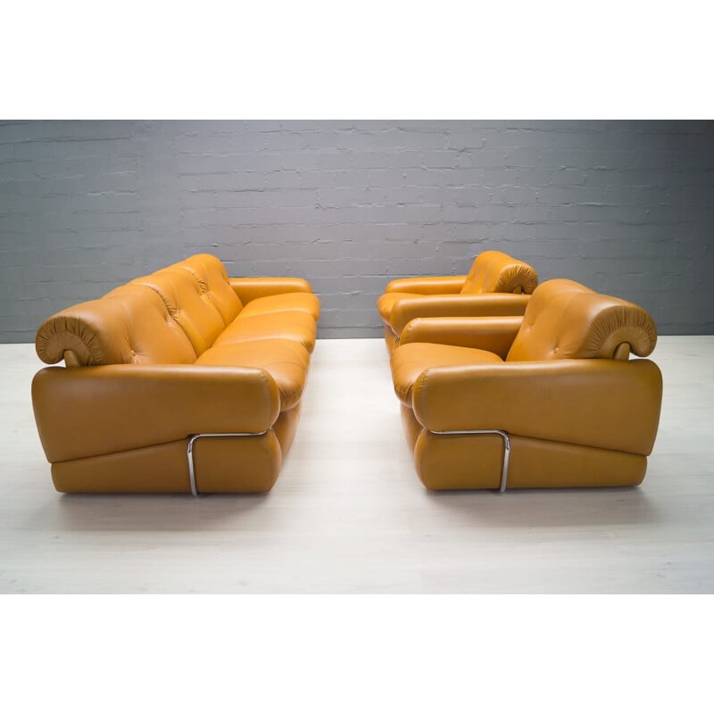 Three-seater mid century Italian leather sofa - 1960s