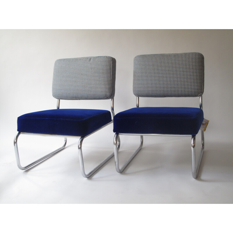Pair of bicoloured and bi-materials low chairs - 1970s