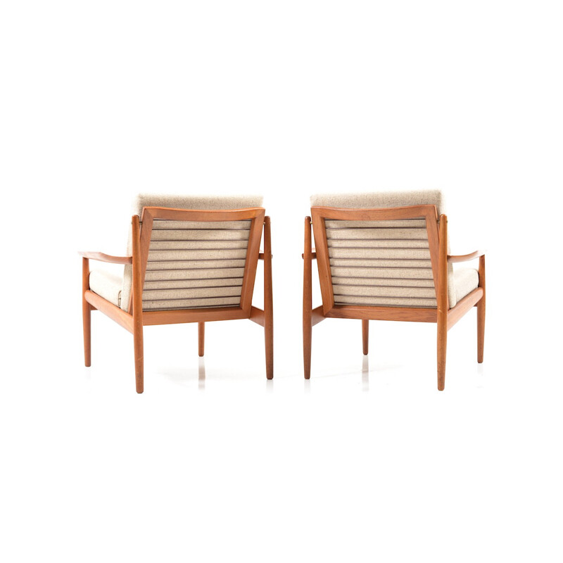 Paire de fauteuils danois marron en teck par Arne Vodder - 1950