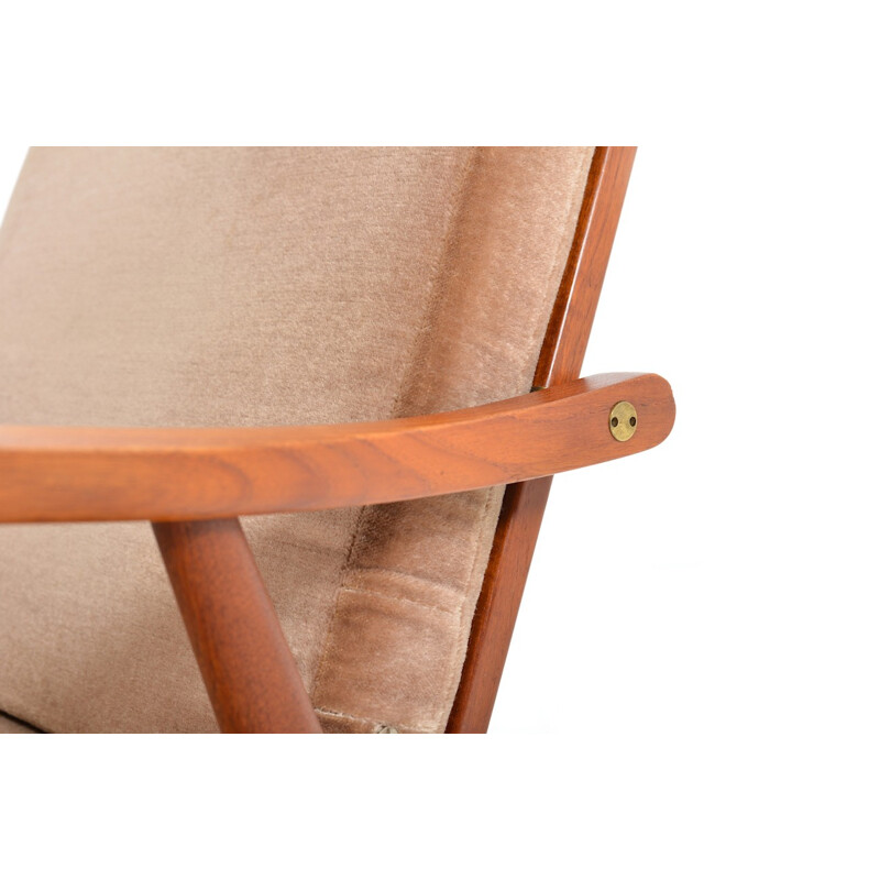 GE-270 lounge beige  easy chair in teak by Hans J. Wegner - 1950s