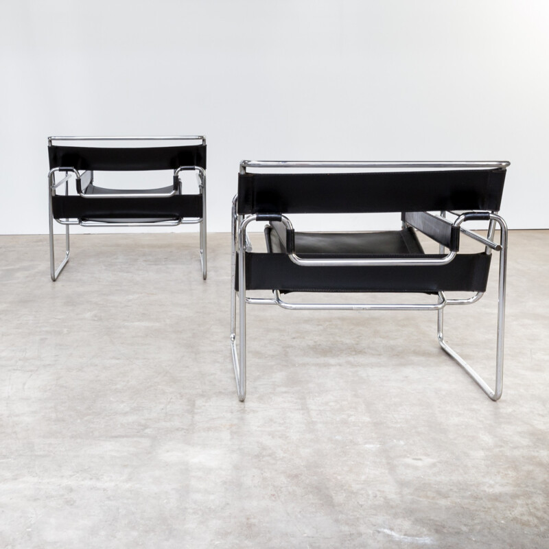 Paire de chaises B3 en cuir noir de Marcel Breuer - 1970
