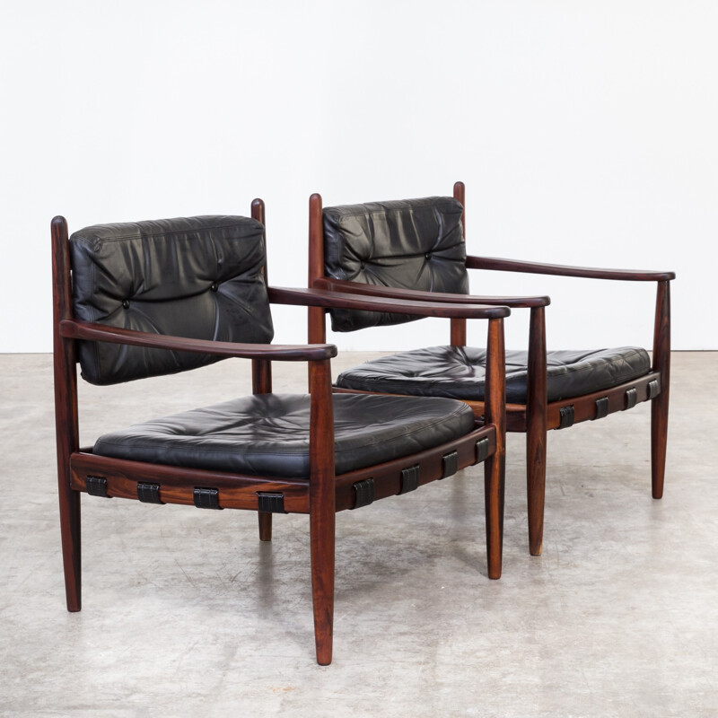 Paire de fauteuils en cuir et palissandre, Arne Norell - 1950