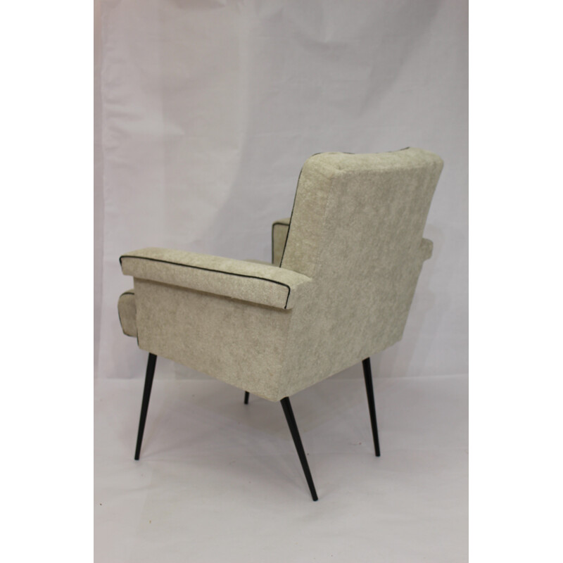 Mid century beige armchair with metal feet - 1970s