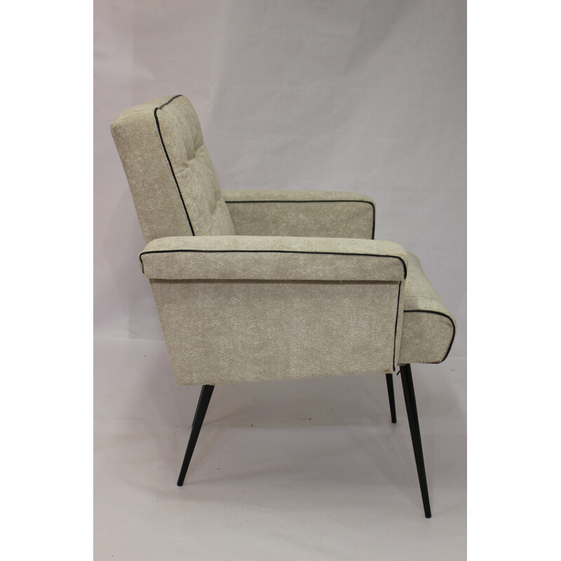 Mid century beige armchair with metal feet - 1970s