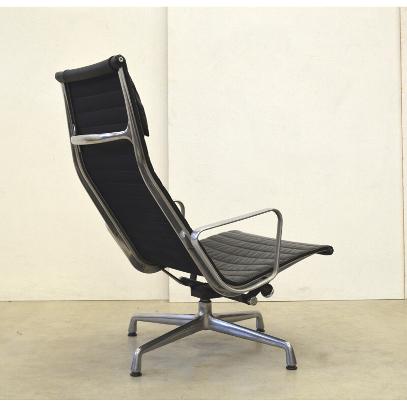 EA124 lounge armchair by Charles & Ray Eames for Herman Miller -1970s