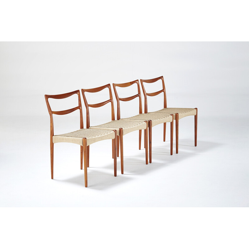 Set of 4 mid century teak dining chairs  - 1950s