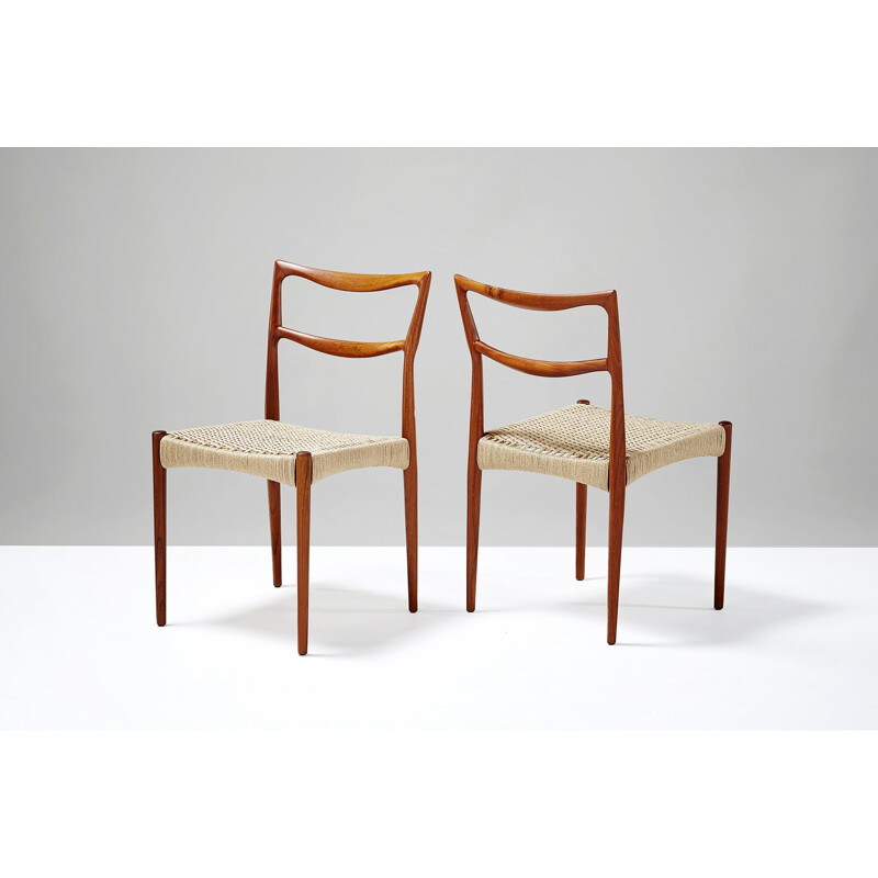 Set of 4 mid century teak dining chairs  - 1950s