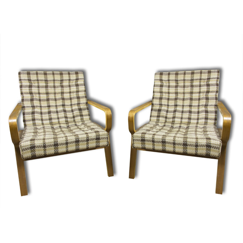 Pair of Mid-Century Bentwood Armchairs from Drevopodnik Holesov - 1960s