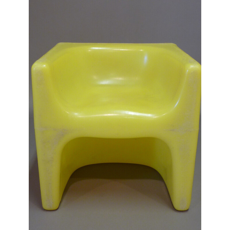 Tabouret enfant en plastique jaune - années 70