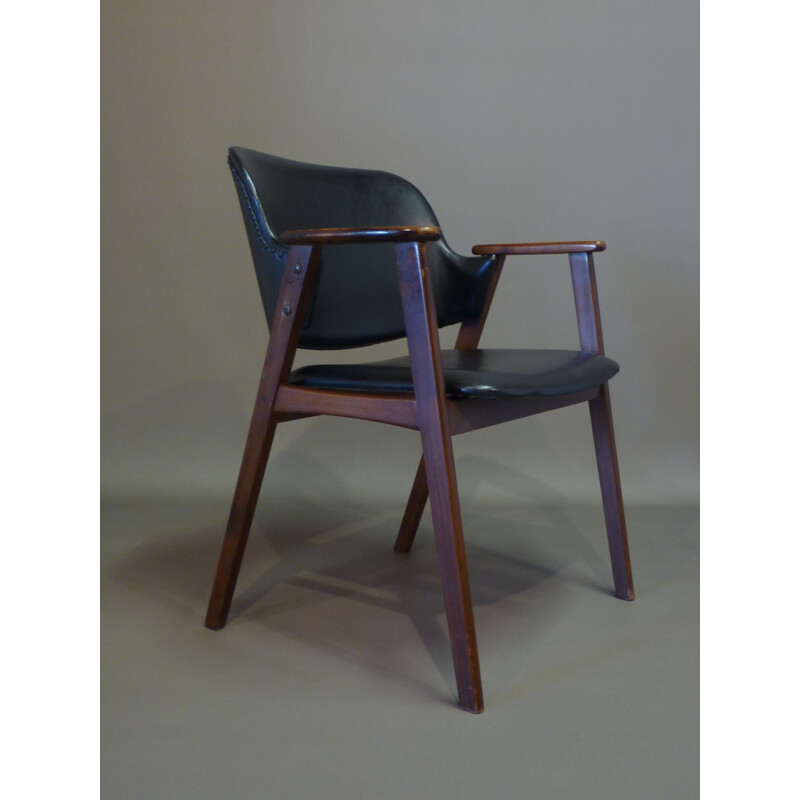 Paire de fauteuils scandinaves en cuir noir et teck - années 50