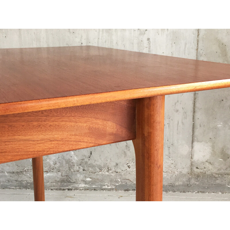 Mid century A.H. McIntosh of Kirkaldy expandable dining table - 1960s