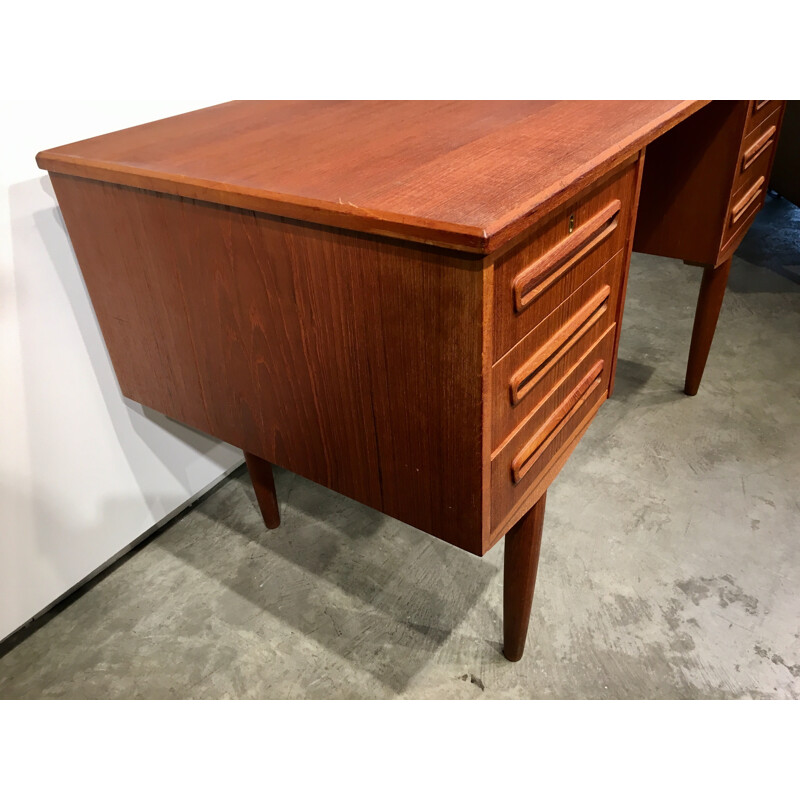 Danish teak desk with 6 drawers - 1960s